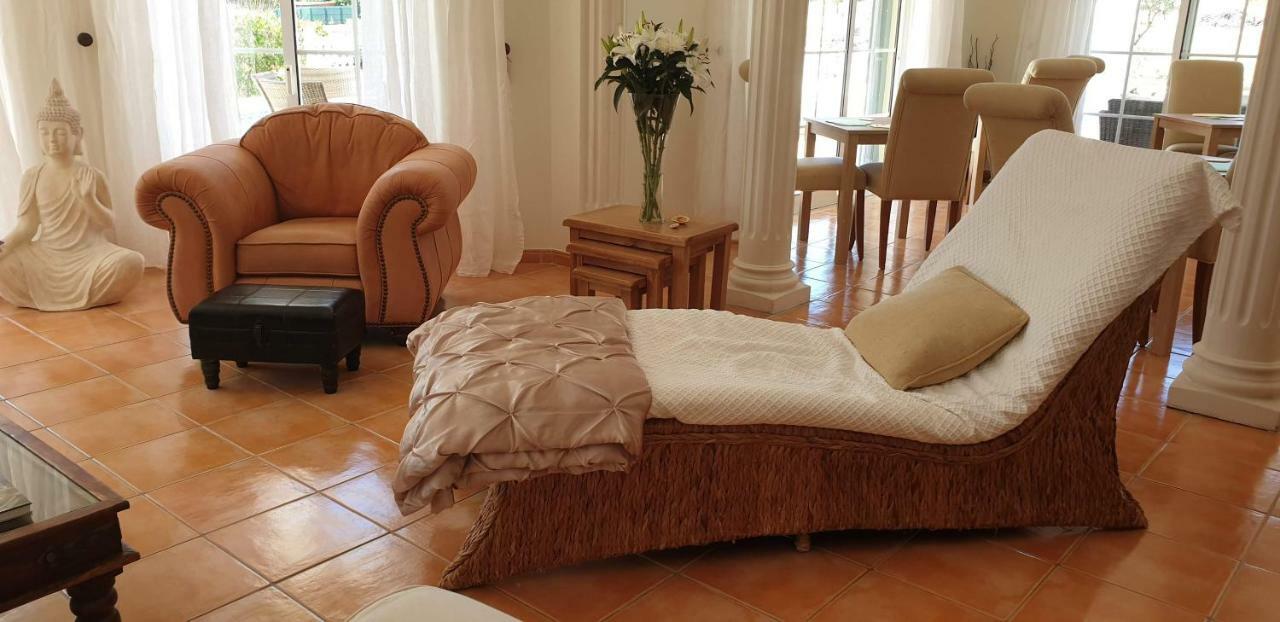 Casa Cereja 'Adults Only' Bed & Breakfast Albufeira Ngoại thất bức ảnh